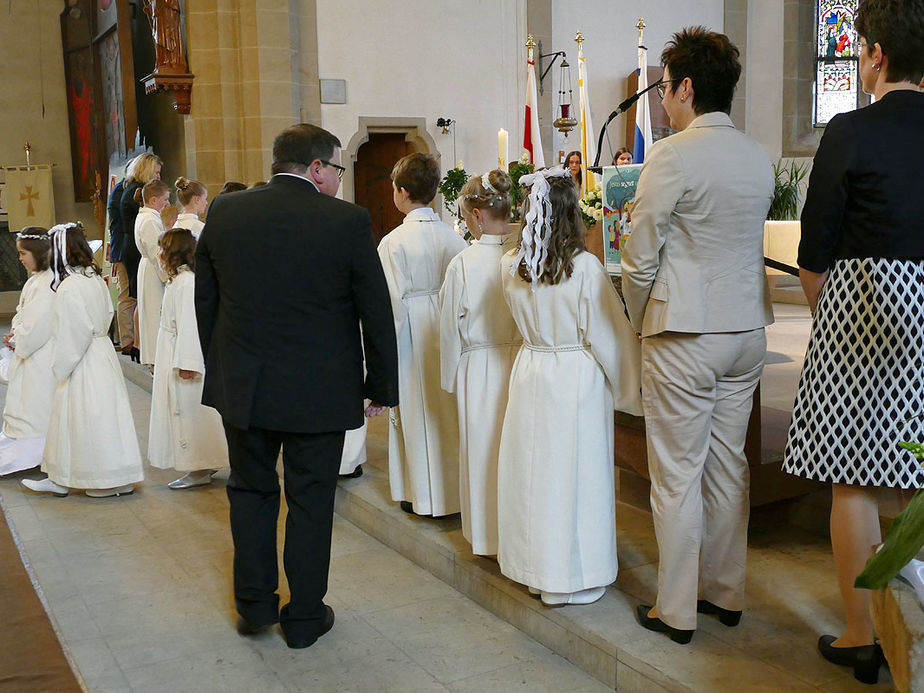 Feier der 1. Heiligen Kommunion in Sankt Crescentius (Foto: Karl-Franz Thiede)